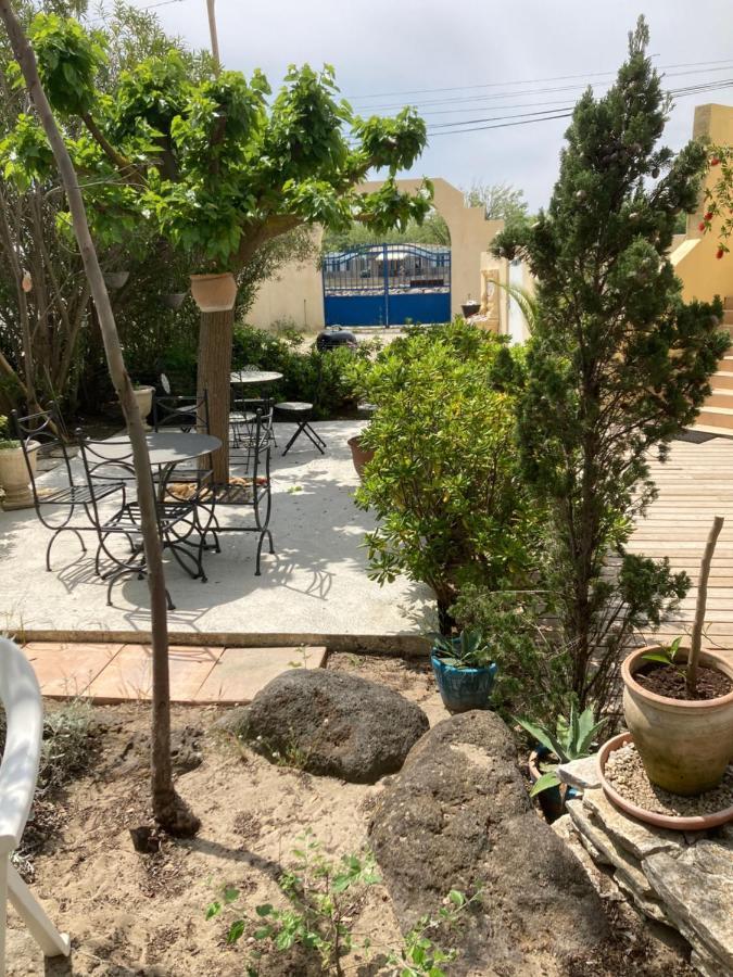 Le Robinson Bed & Breakfast Marseillan  Dış mekan fotoğraf